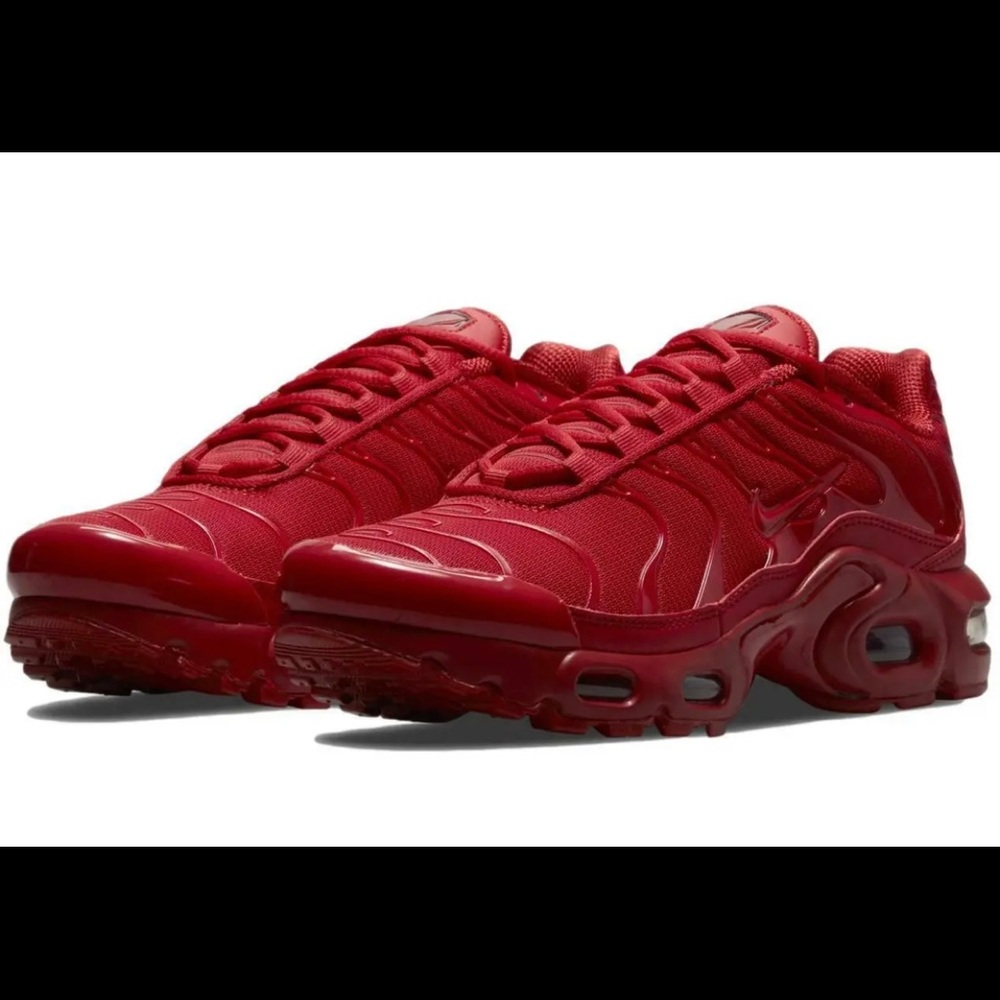 Nike Air Max Plus (GS) 'University Red'  DM8877-600 5Y Women's Size 6.5